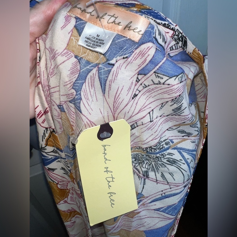 NWT B.O.G Band Of The Free Women’s Medium Blue Floral Short Sleeve Mini Dress M - Picture 10 of 15